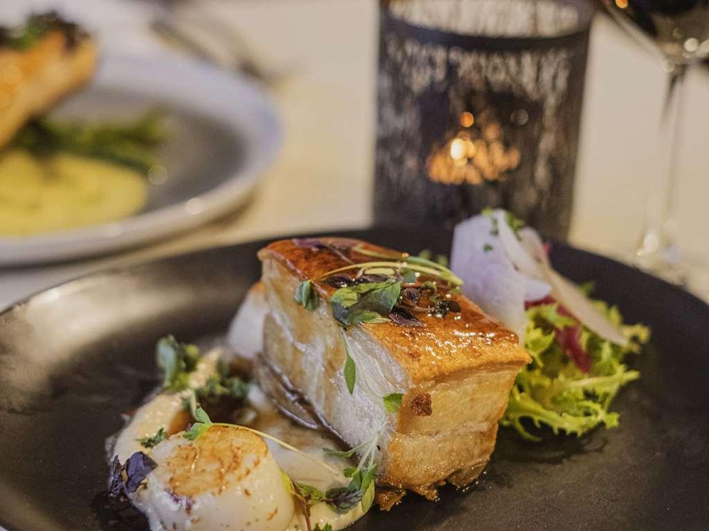 Mercure Centro Port Macquarie Restaurant photo